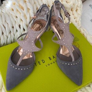 TED BAKER LONDON Dviata 2 Tones Suede Pumps EUC Sz 37 US 6